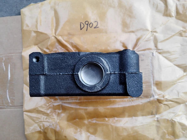 1G008-03046 1G008-03027 1G008-0304 1G969-03040 1G969-0304 for Kubota Excavator Engine D782 Cylinder Head